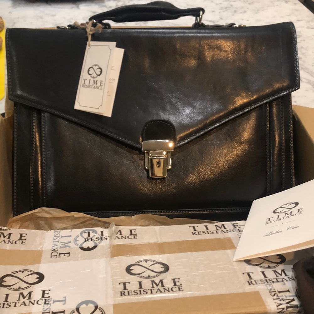 NWT BRIEFCASE TIME RESISTANCE “MAGUS” BLACK LEATHER - Still on brand website!